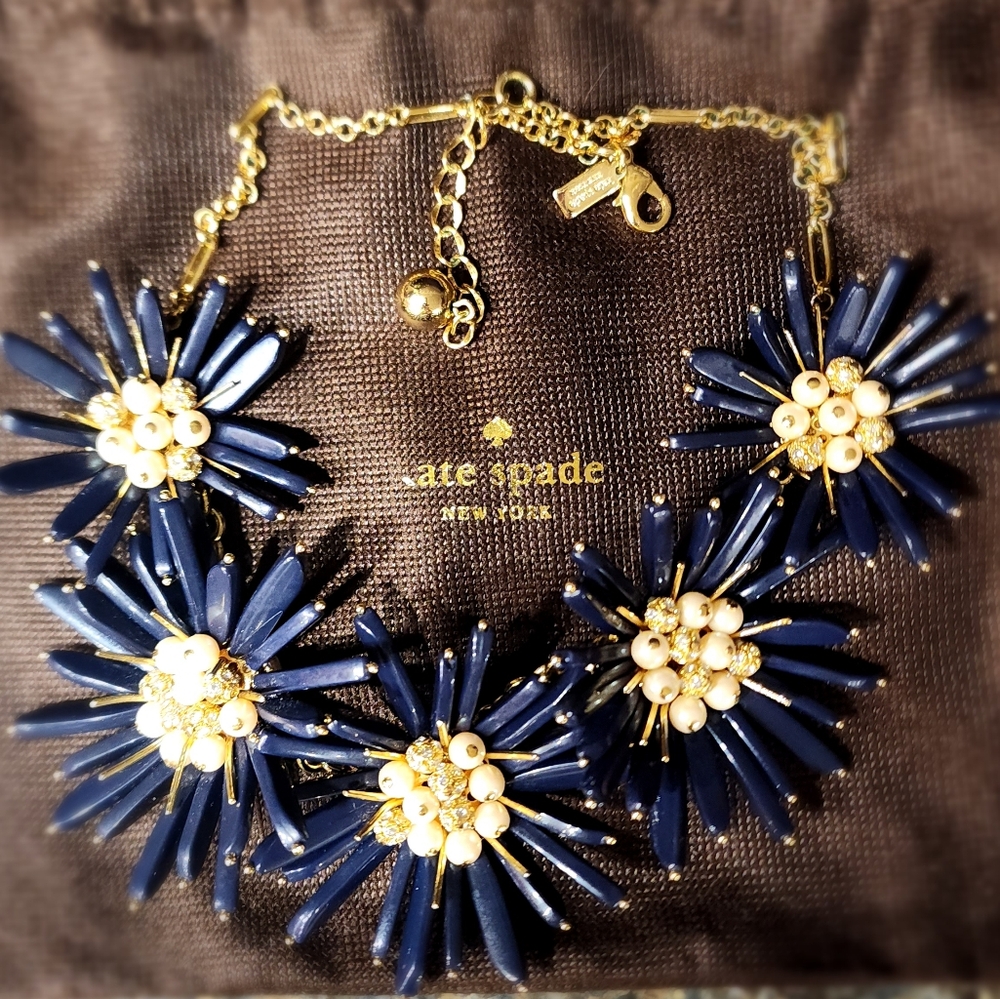 ♤ KATE SPADE NY ♤ RARE "FIELD DAY" NAVY BLUE FLOWER NECKLACE